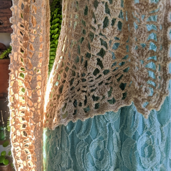 Hazel Cardigan - Picture 2 of 8